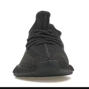 Adidas Yeezy Boost 350 V2 Black Non-Reflective Men's Shoes (New without tags)